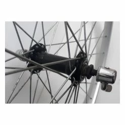 Roue VTC 700 Avant D'occasion 8 Roue VTC 700 Avant D'occasion -BMX Soldes Boutique roue vtc 700 avant d occasion 2