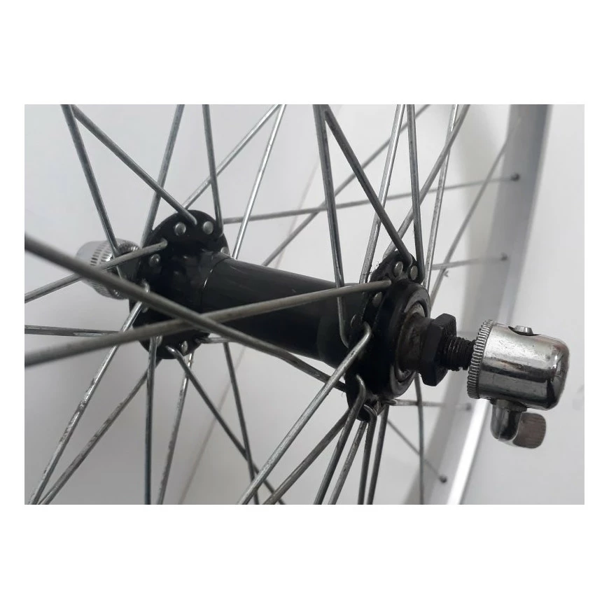 Roue VTC 700 Avant D'occasion 5 Roue VTC 700 Avant D'occasion – Image 3